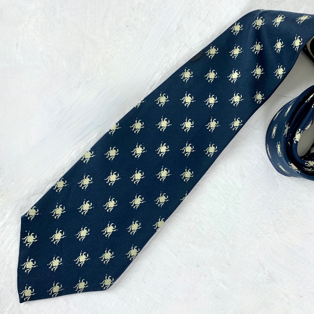 Calvin Curtis Cravateur Ny Blue Silk Necktie W Spiders 35 Inch Fathers Day Gift